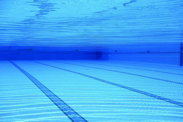 Impiantistica per il trattamento di acque di piscina e di attrazioni